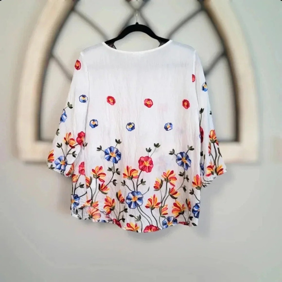 Kindred Embroidered BOHO Style 3/4 Sleeve Blouse- Size M - Picture 4 of 4